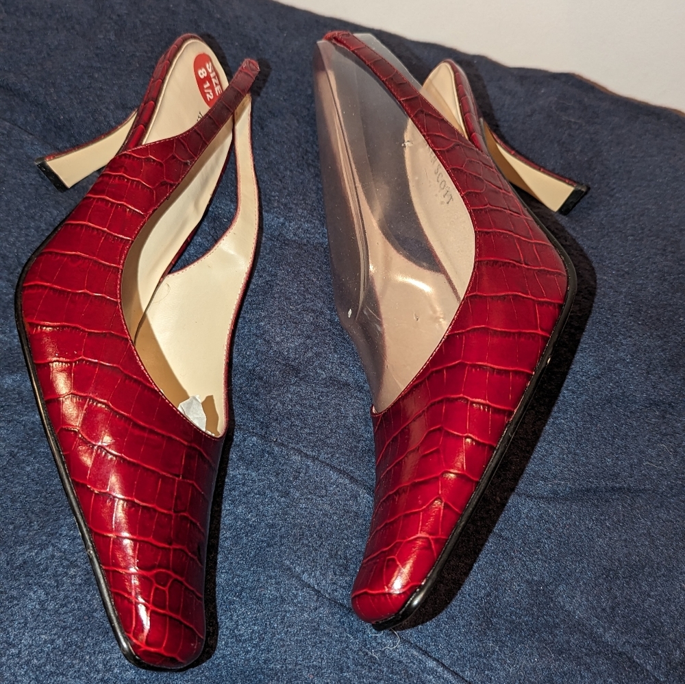 Women heels